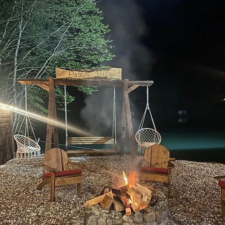 Pablo's Place Tatil Evi