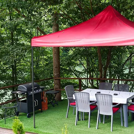 Pablo's Place Tatil Evi Rezine